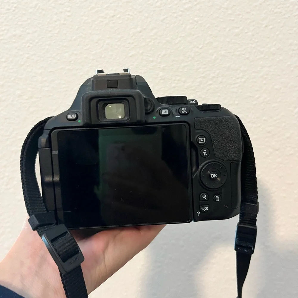 Nikon D5600 camera